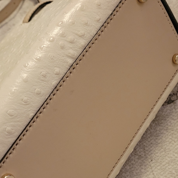 Kate Spade Houston Street Leo Ostrich emboased rare purse - Picture 2 of 10